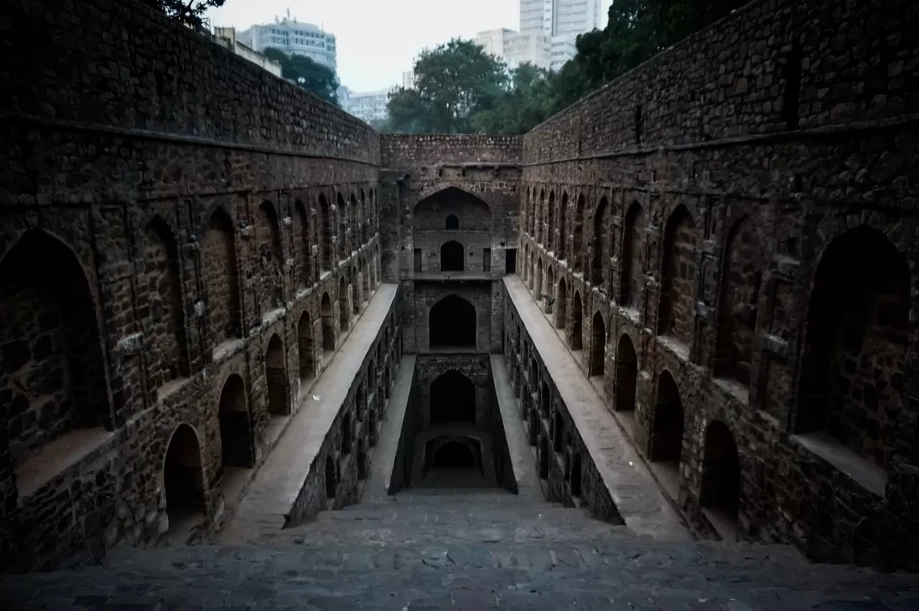 Ancient stepwell Agrasen ki Baoli in Delhi with eerie atmosphere